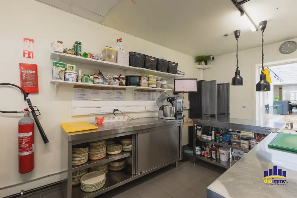 Prachtige, volledig vernieuwde ontbijt- en brunchzaak op een toplocatie in het hart van Oudenaarde. foto 14