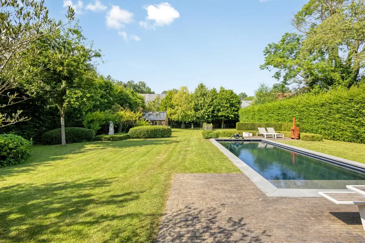 Villa Nieuwbosch in het hart van Onze-Lieve-Vrouw-Lombeek foto 18