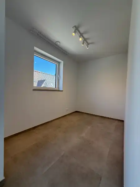 Prachtig ruim BEN-penthouse met 3 slpks, 2 terrassen én overdekte parking in het centrum van Houthalen foto 9