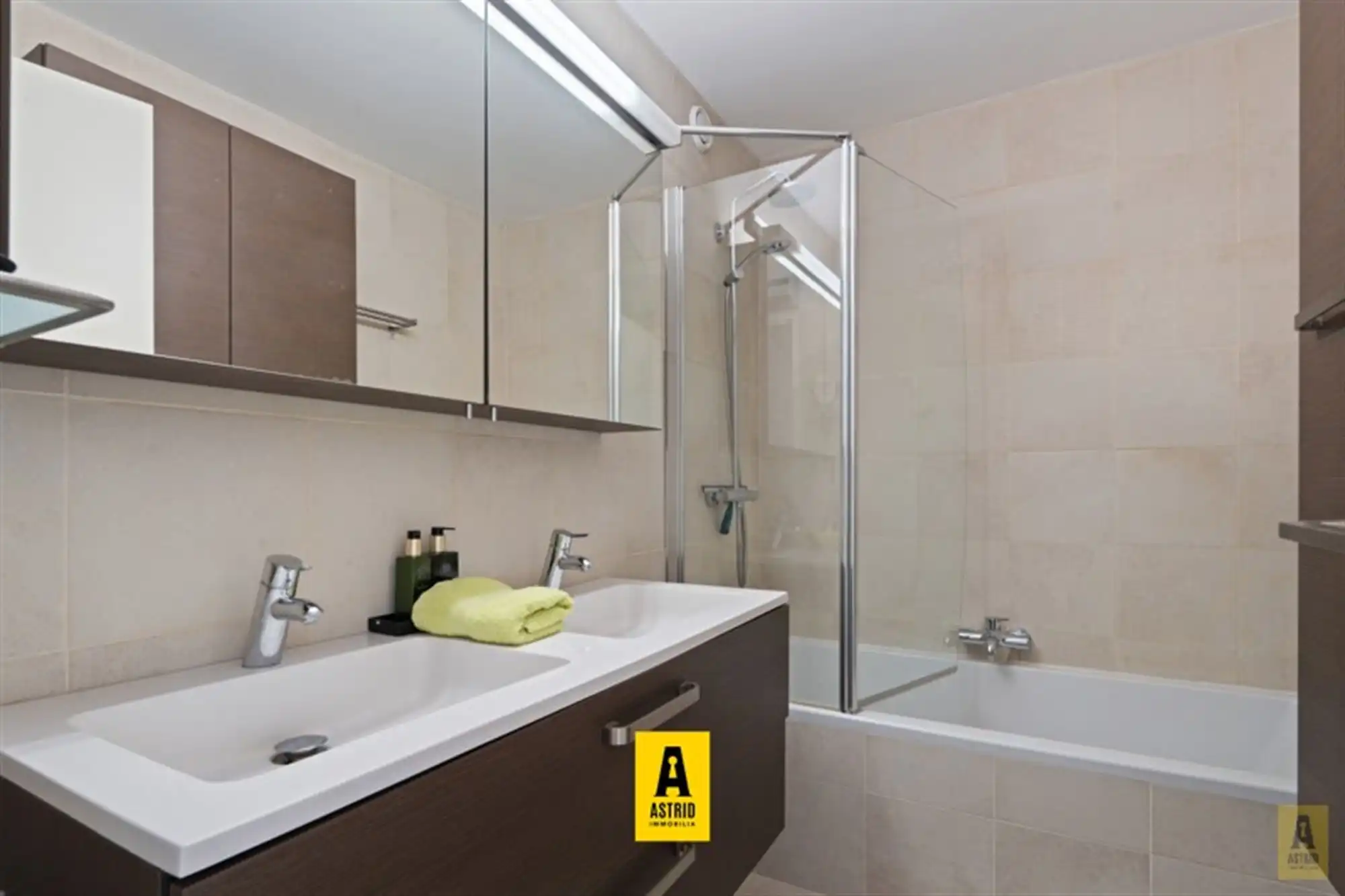 Uitzonderlijk aanbod! Duplexappartement op topligging met open zeezichten en riant zonne(dak)terras! foto 17