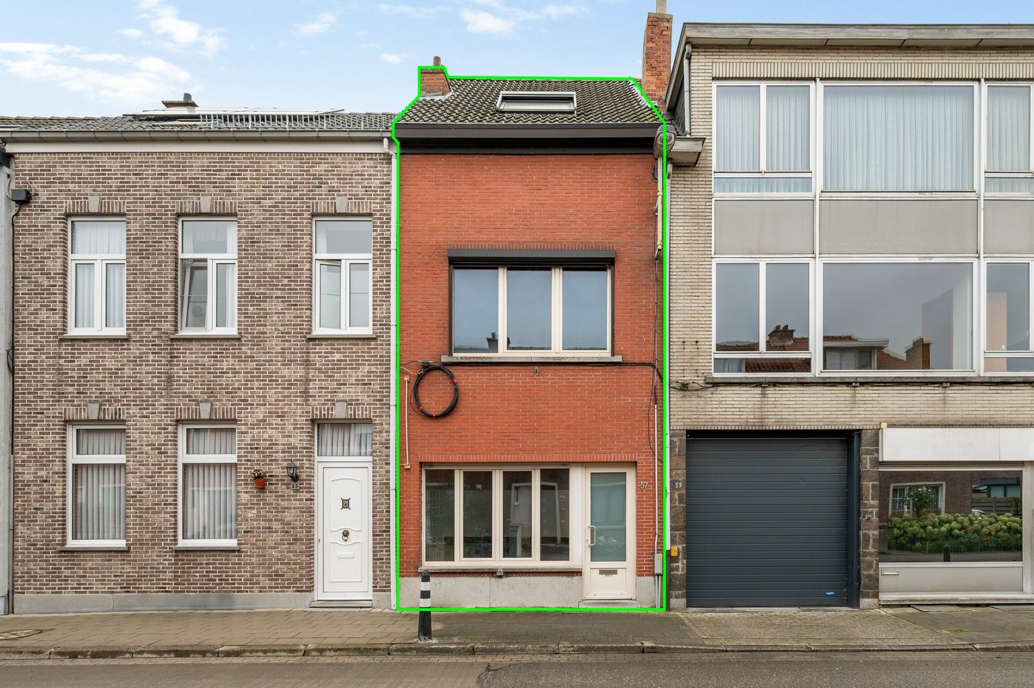 Goed gelegen energiezuinige woning met 4 slaapkamer en koer nabij centrum Lier foto 1