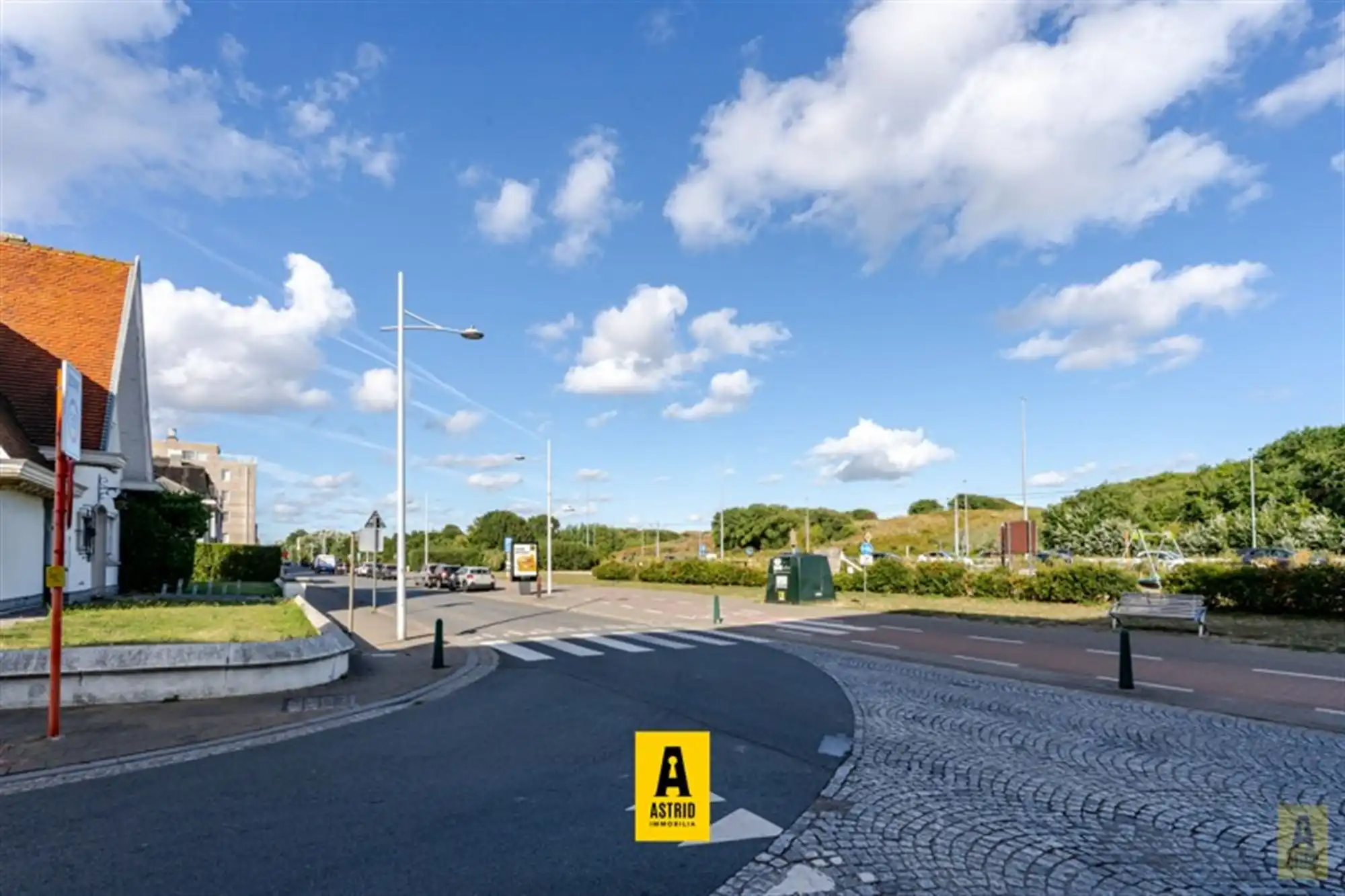 Gezellig gelijkvloers appartement met zonnig terras vlak aan zee én centraal! foto 16