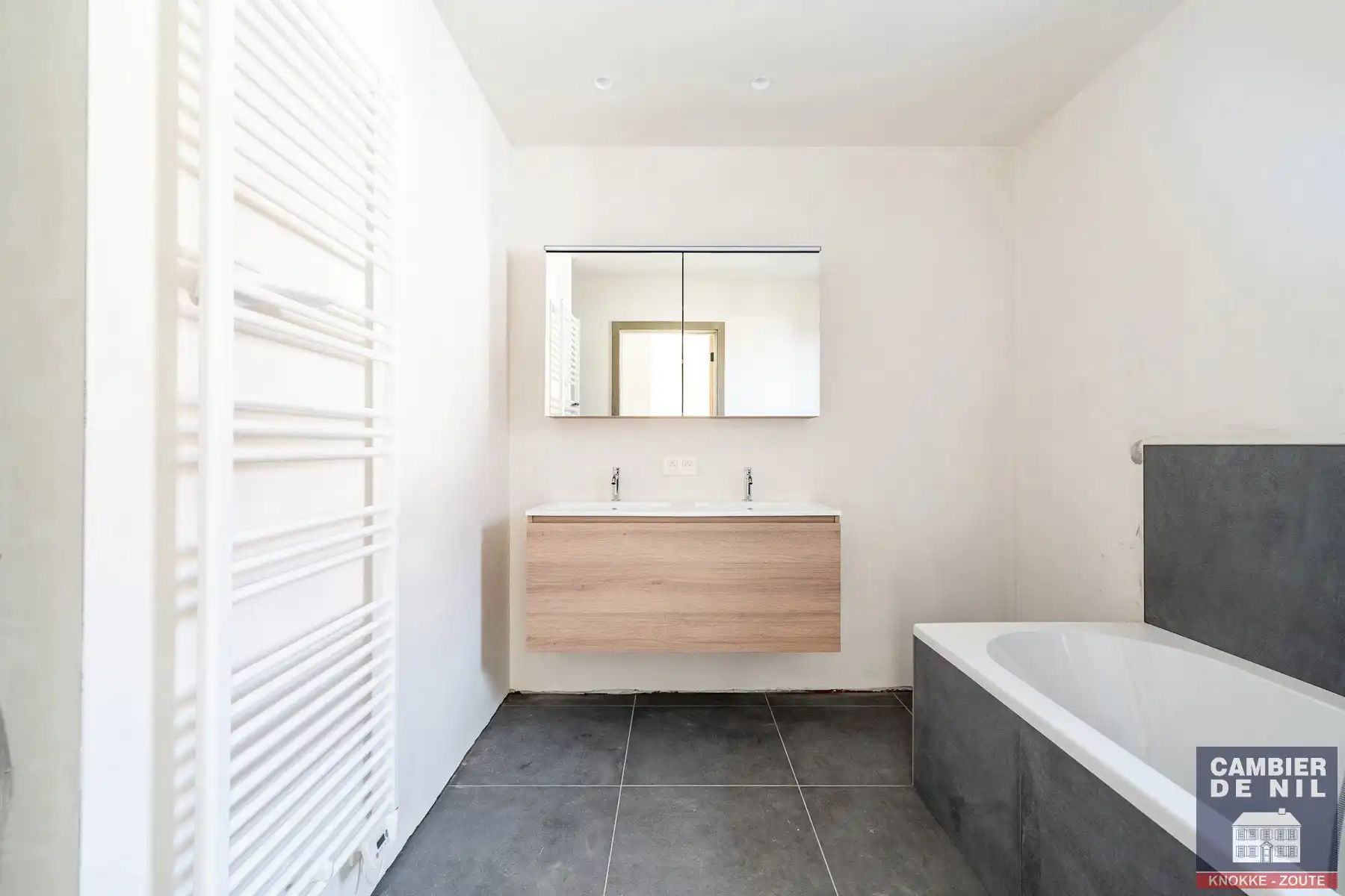 Nieuwbouw - ongemeubelde koppelvilla in rustige,  residentiële wijk te Knokke-Heist  foto 19