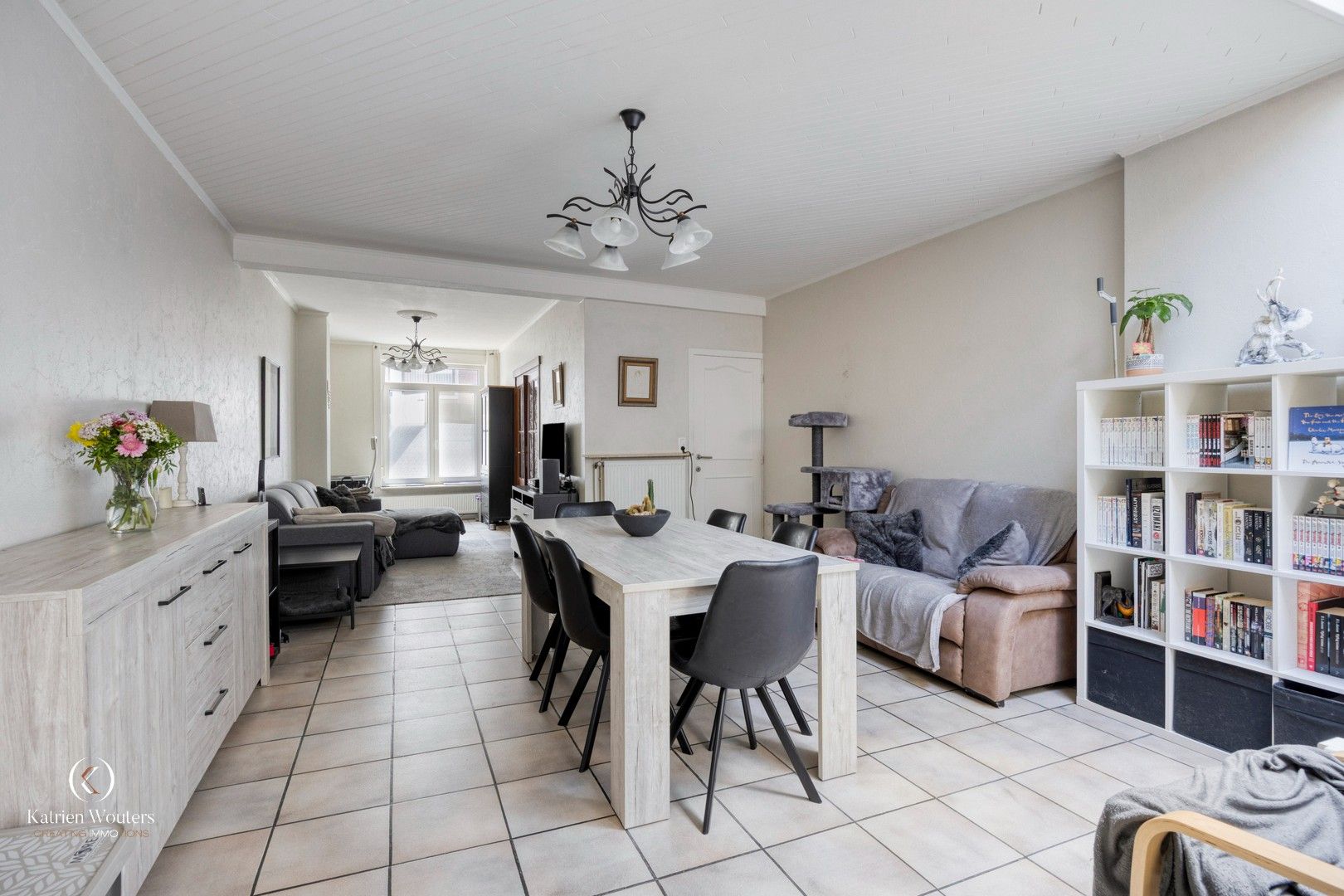 Eengezinswoning met terras foto 6