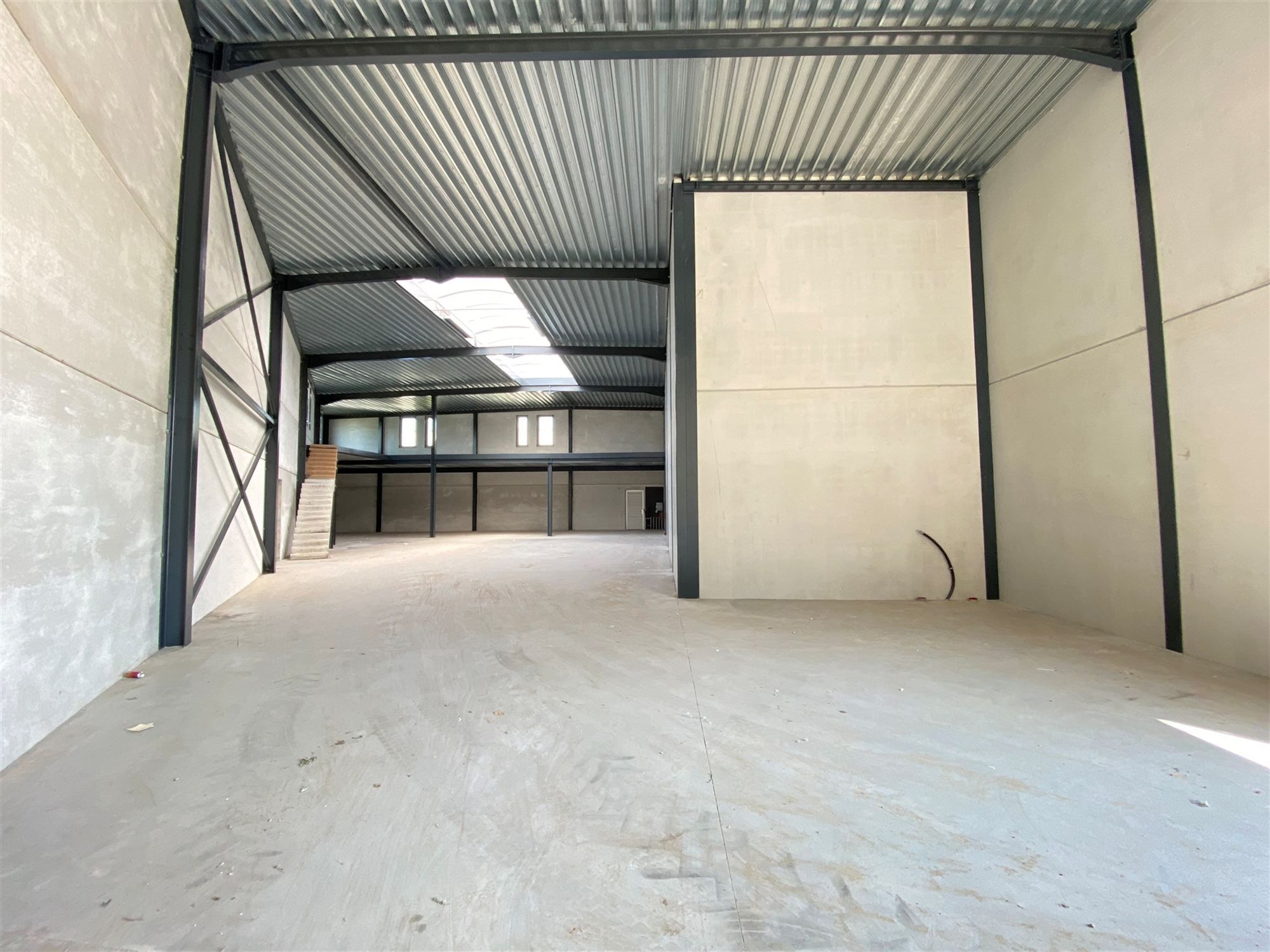 Magazijn (nieuwbouw) te huur regio Sleidinge  foto 5