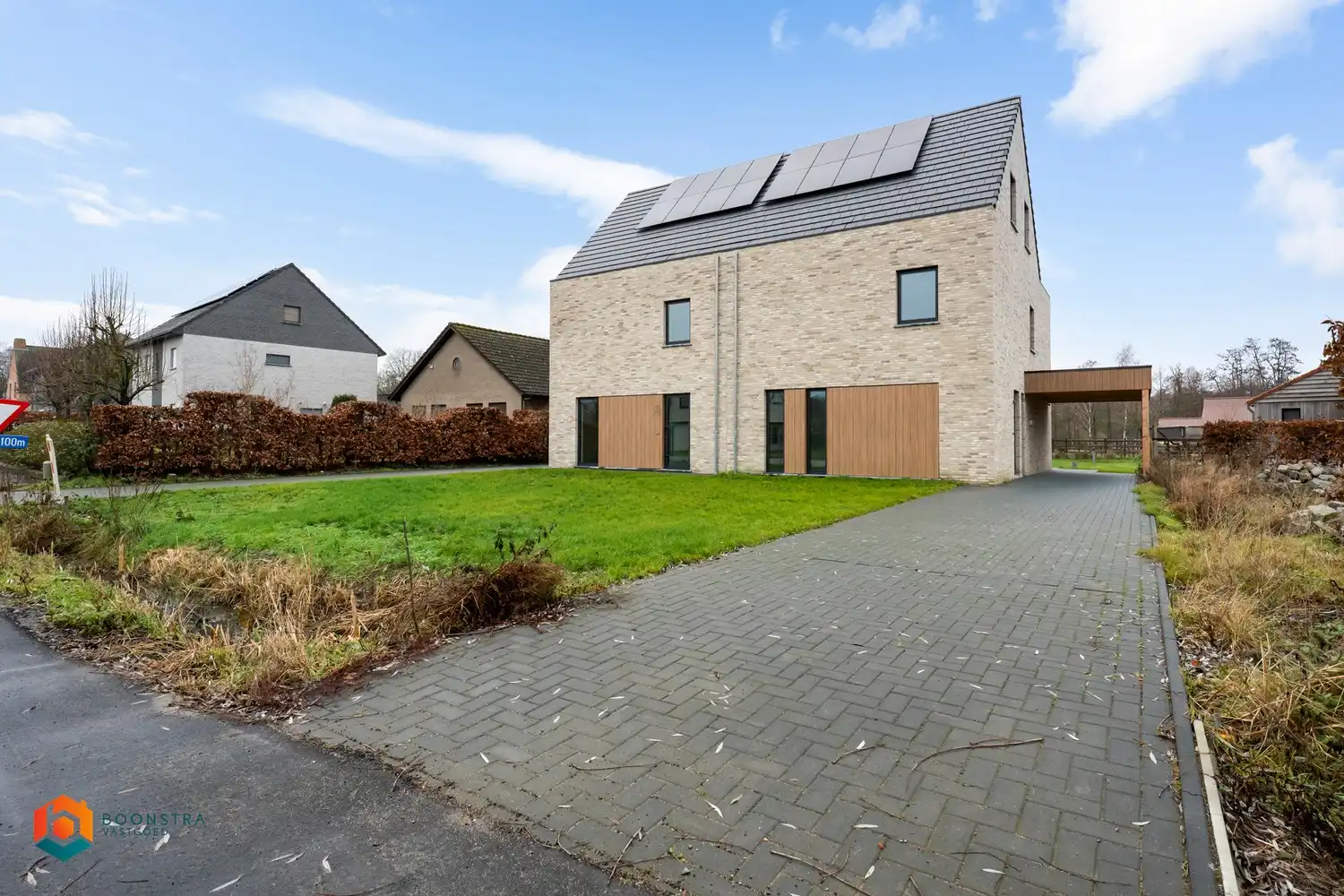 Nieuwbouw BEN-villa met 3 slpkrs op centrale ligging foto {{pictureIndex}}