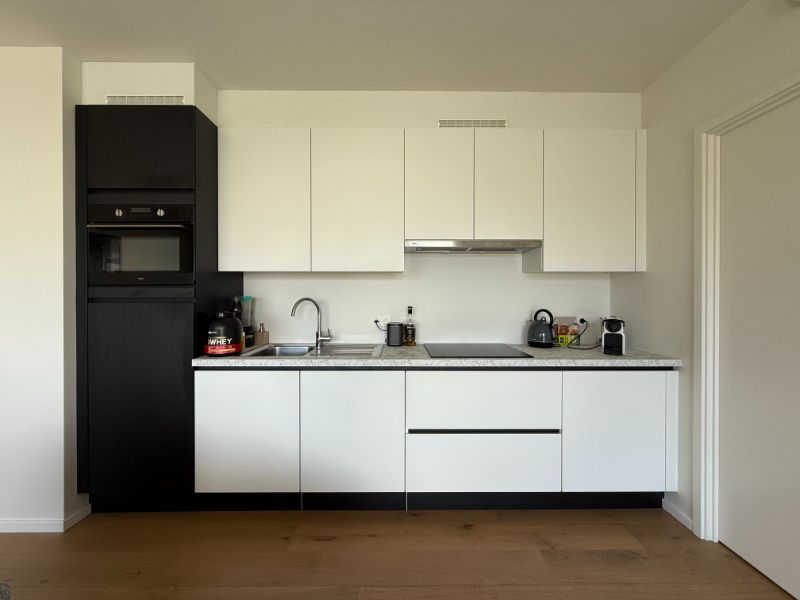 Modern en rustig gelegen appartement met mooi terras foto 5