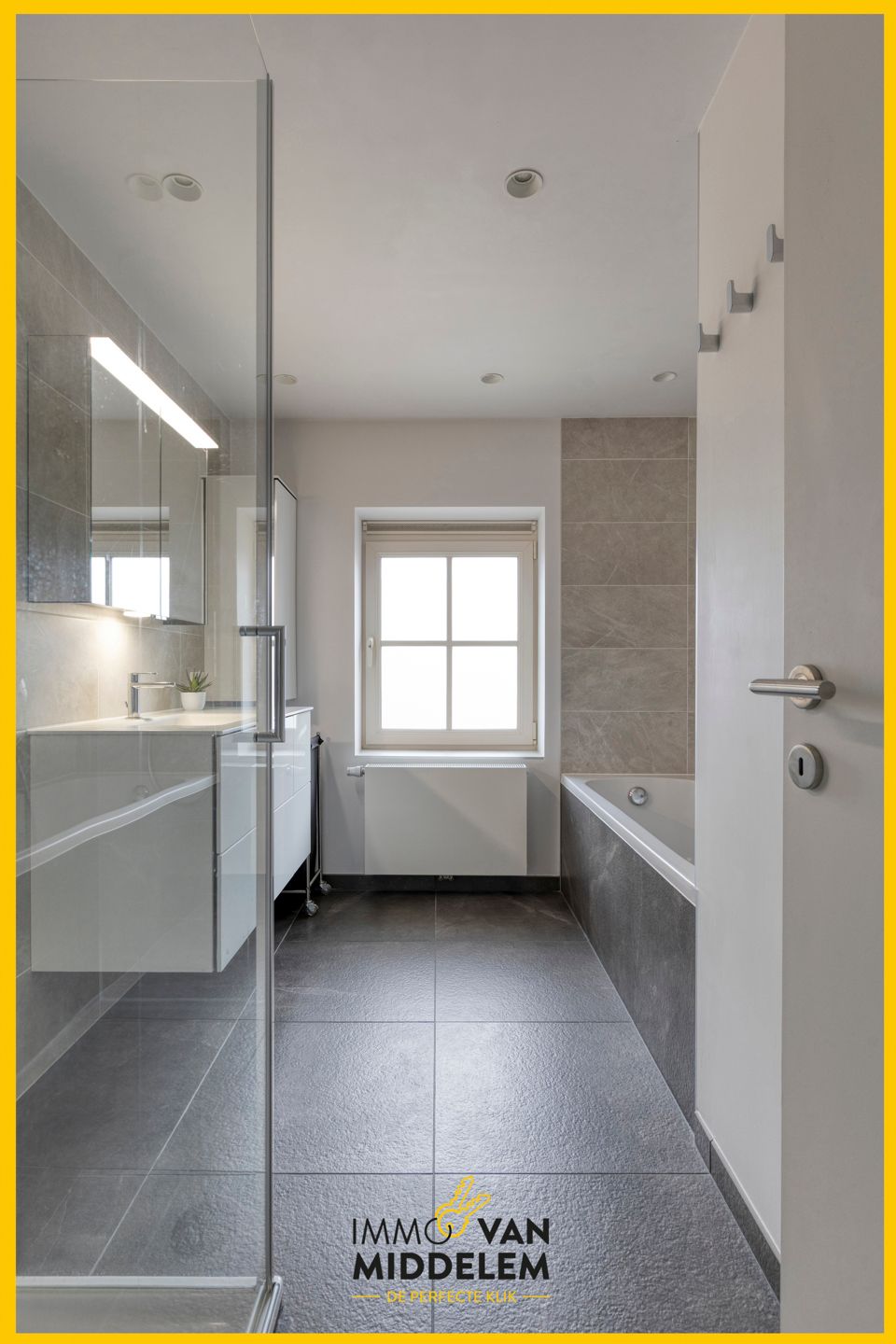 INSTAPKLARE ENERGIEZUINIGE GEZINSWONING MET TUIN EN TERRAS foto 8