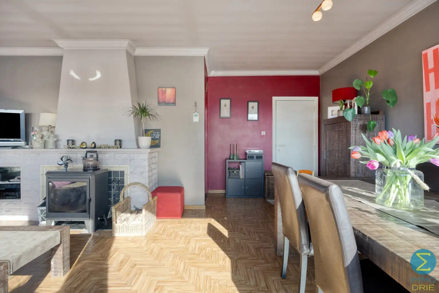 Woning met gelijkvloerse handelsruimte nabij het centrum foto 14