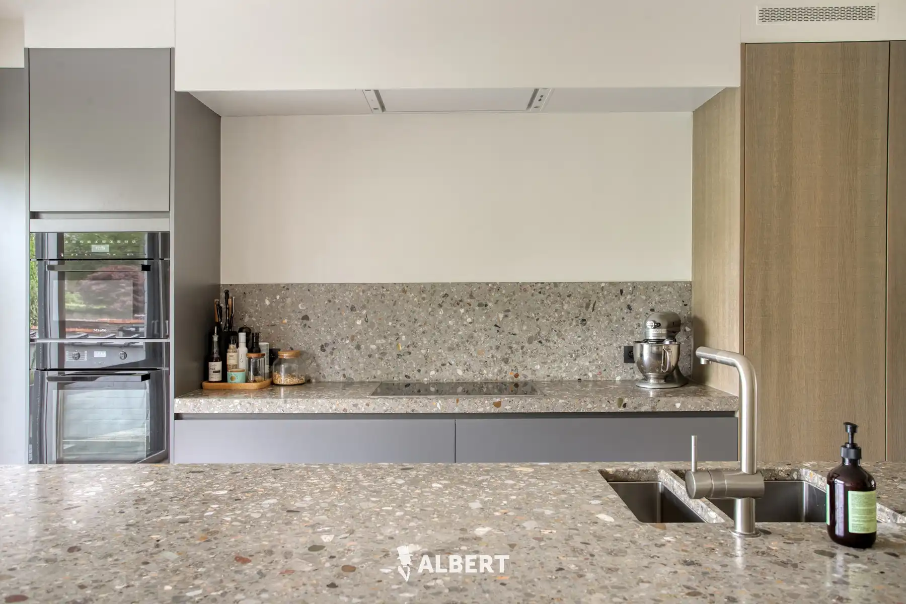 Luxueuze stadswoning met 3 slaapkamers op toplocatie foto 7