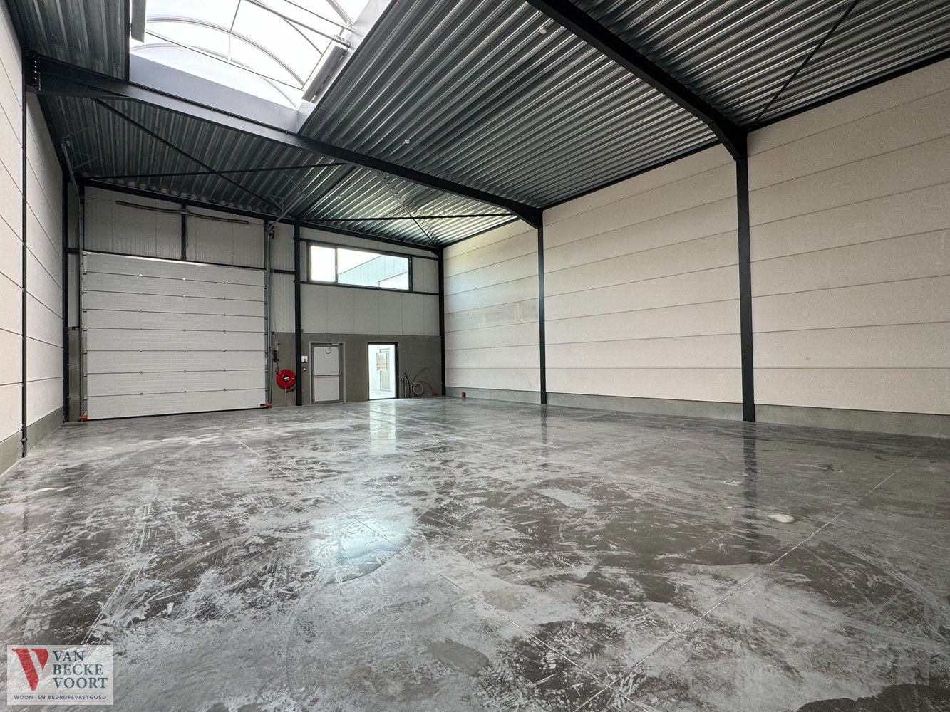 Nieuwbouw KMO-unit 216m² foto 4