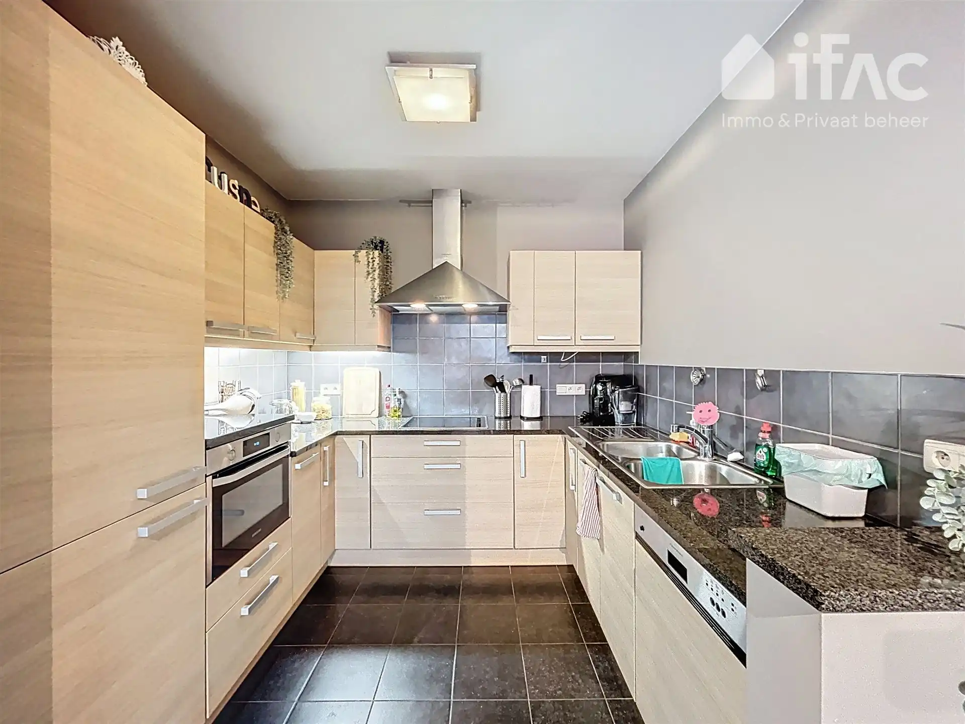 Mooi duplex appartement met 2 slaapkamers foto 5