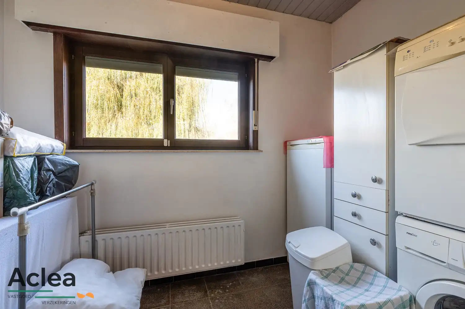 Vrijstaande woning op een goed gelegen, ruim perceel foto 23