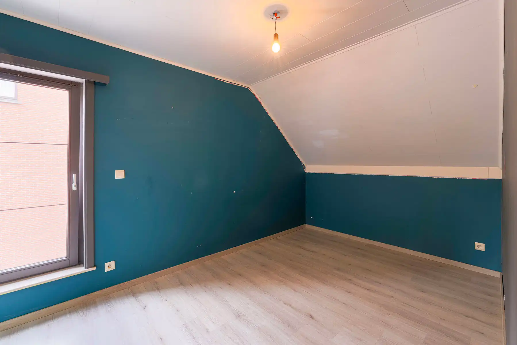 Charmante gezinswoning met 3 slp, garage en zonnige tuin foto 18