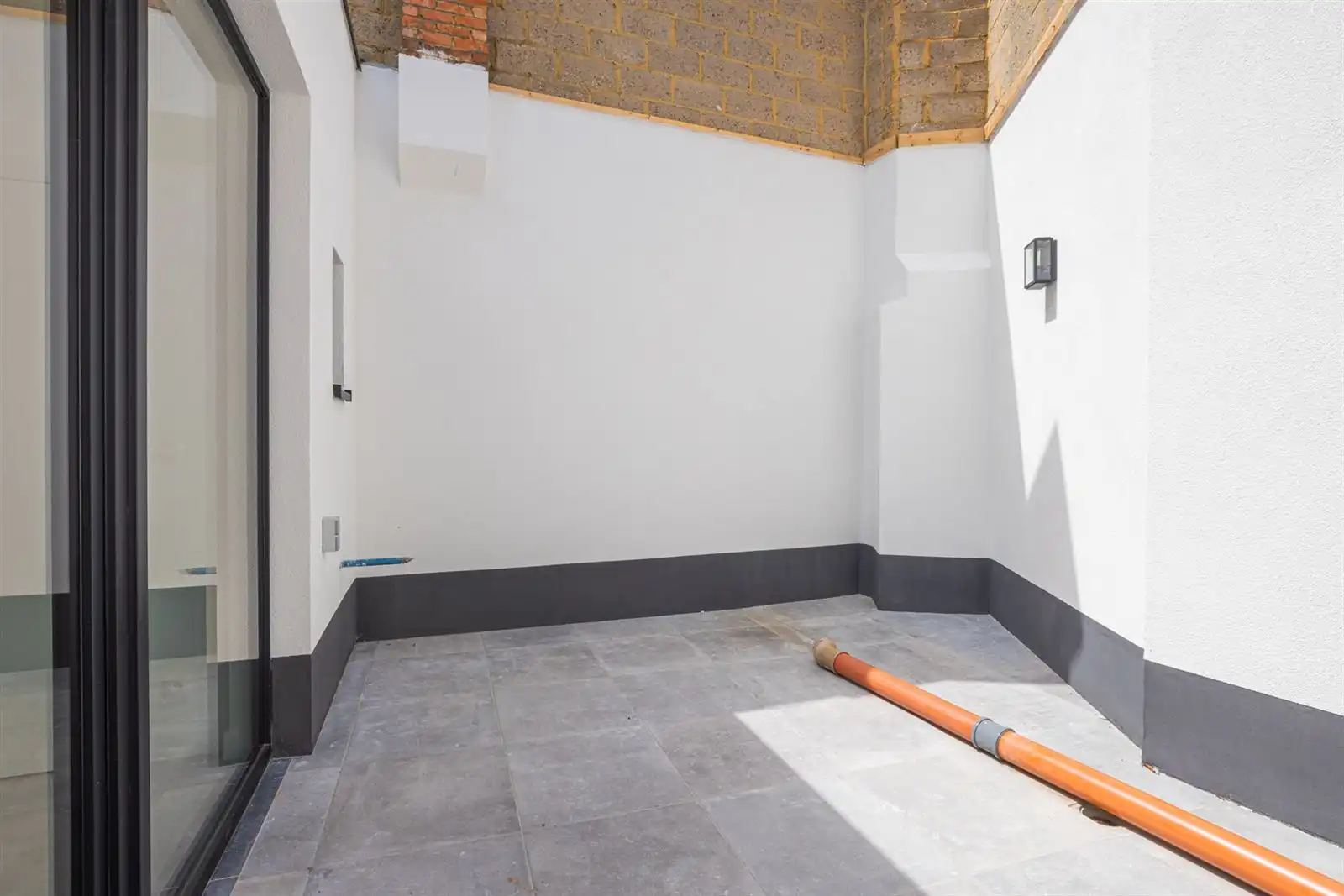 Gerenoveerde woning in centrum Zottegem. foto 11