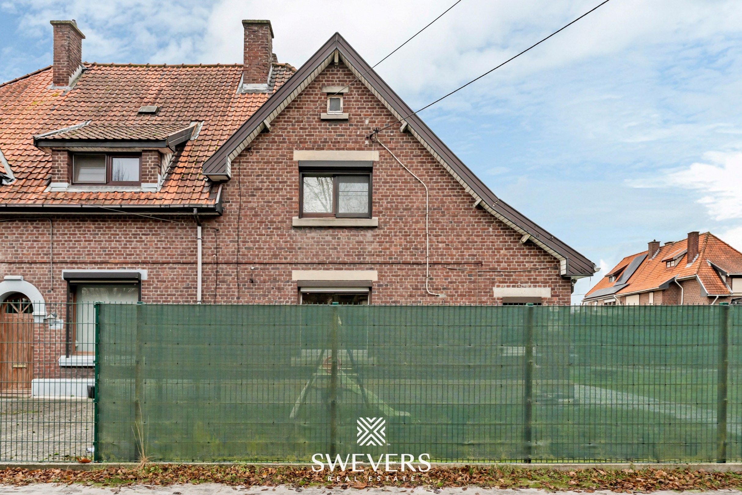 Instapklare gezinswoning met privacy en ideale ligging in Genk foto 31