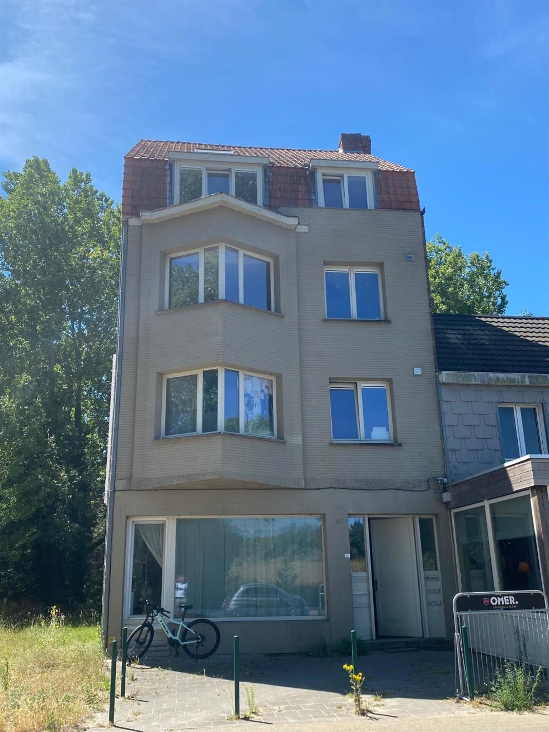 Te renoveren gebouw te koop bestaande uit 5 appartementen - opbrengsteigendom  foto 1