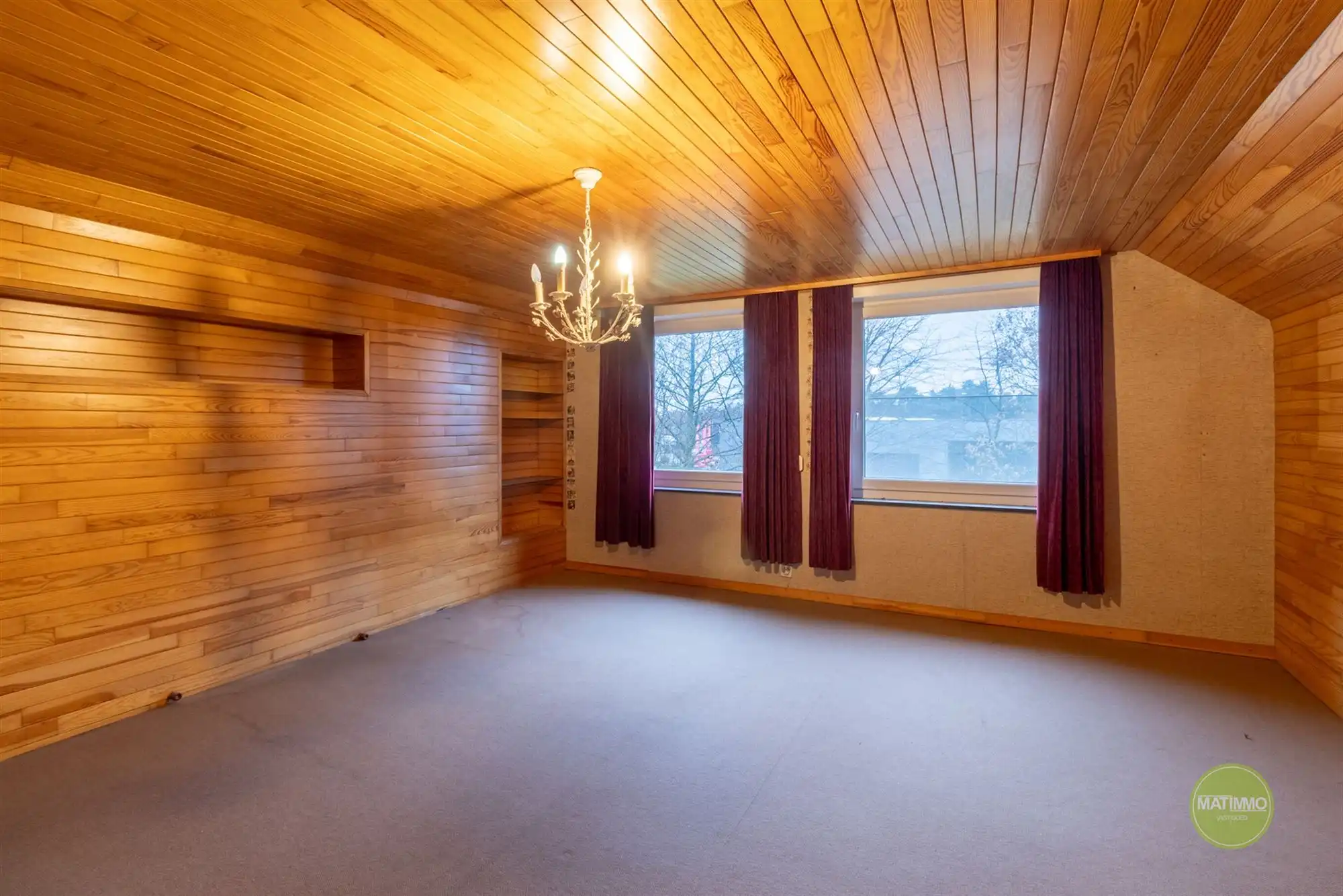 Halfopen woning met 5 slaapkamers in bosrijke omgeving  foto 20