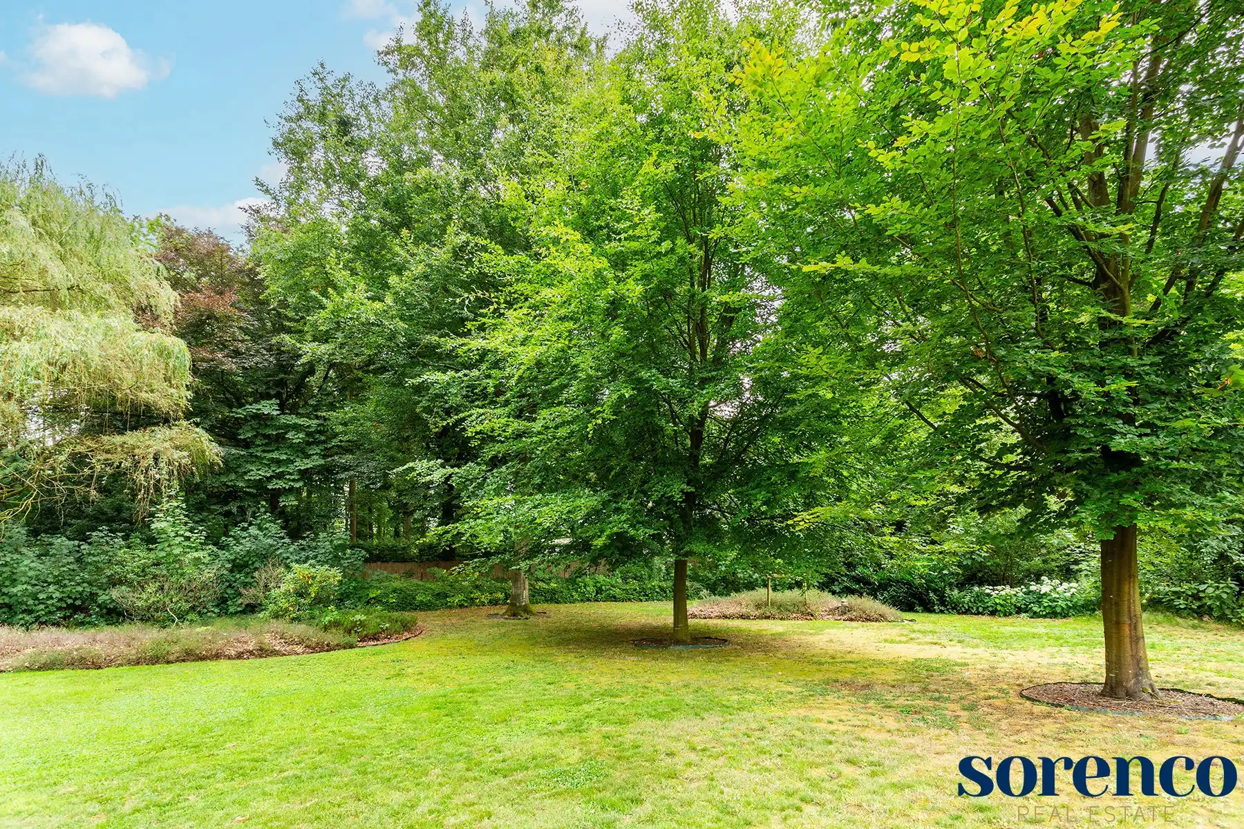 Exclusieve villa in een rustige groene wijk op een perceel van 3.676 m². foto 23