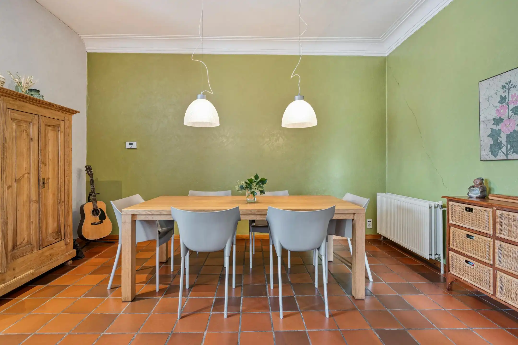 Karaktervol huis met grote tuin te koop in Wuustwezel! foto 7