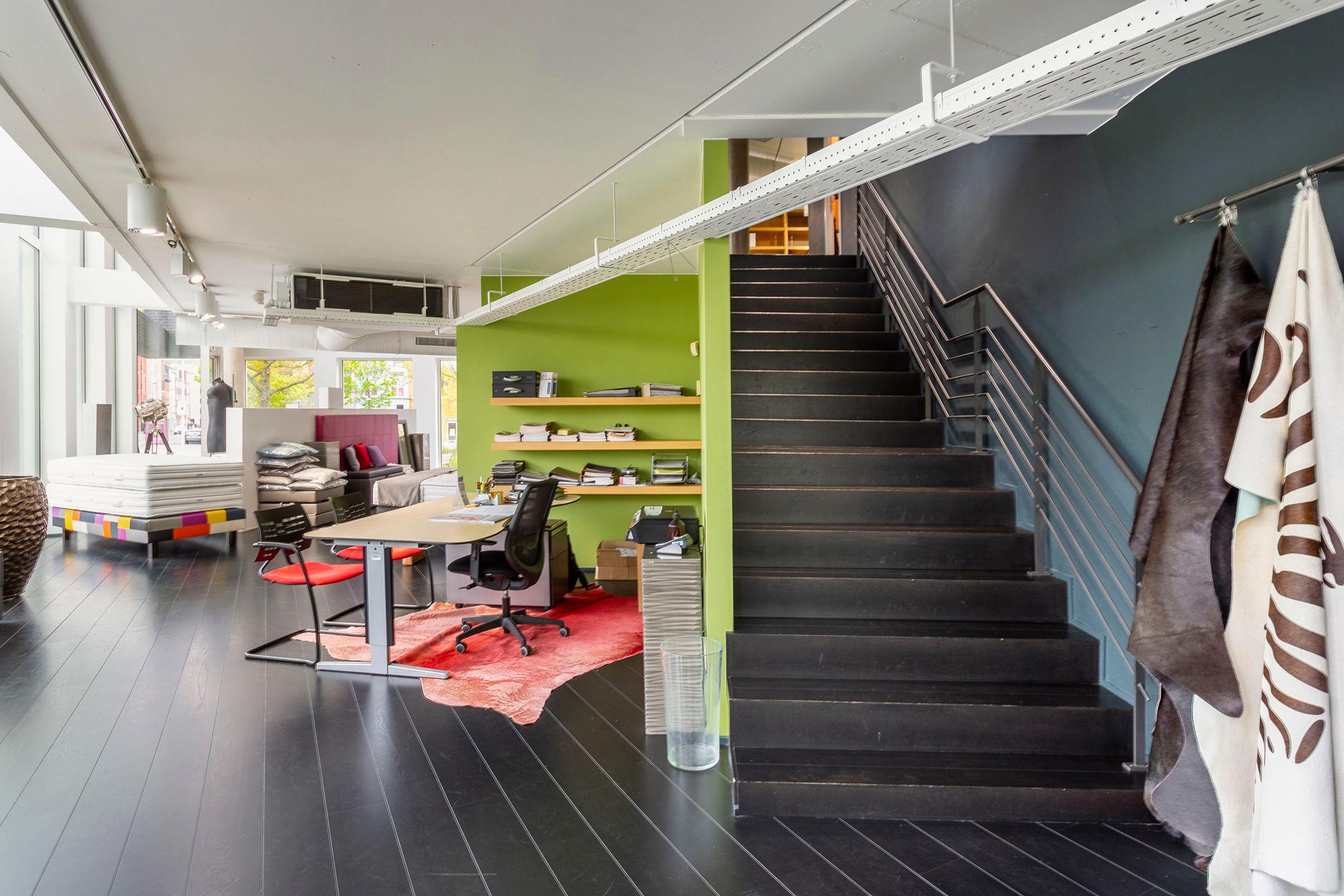 handelsruimte ca 368 m² op zichtlocatie aan Park Spoor Noord foto 7