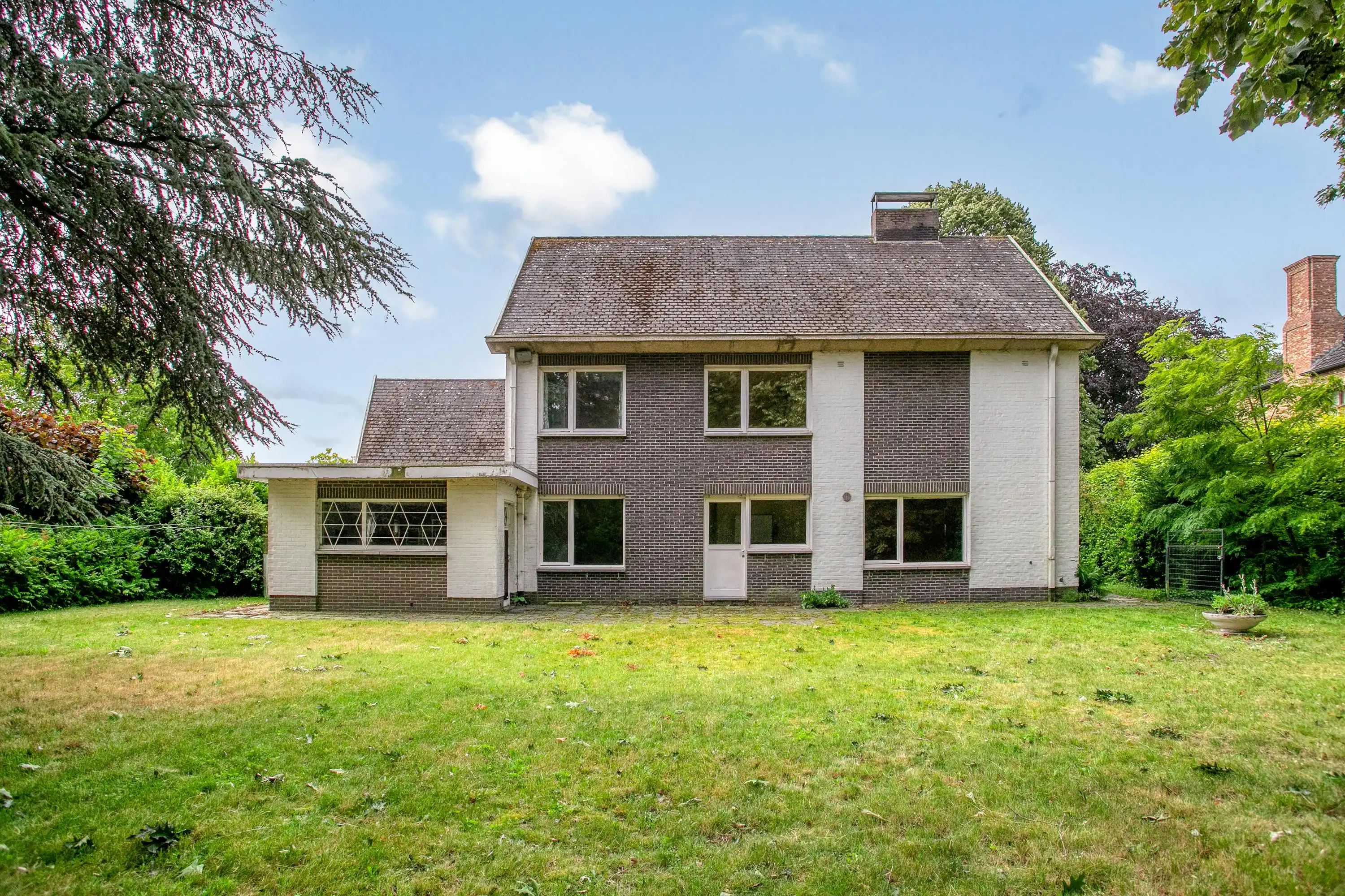 Exclusief renovatieproject: riante villa op toplocatie foto 28