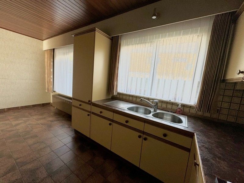 Vrijstaande woning met 5 slaapkamers. foto 13
