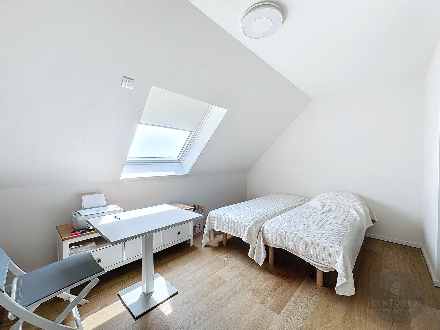 UITERST gezellig en modern assistentie-appartement 2 slaapkamers!  foto 15