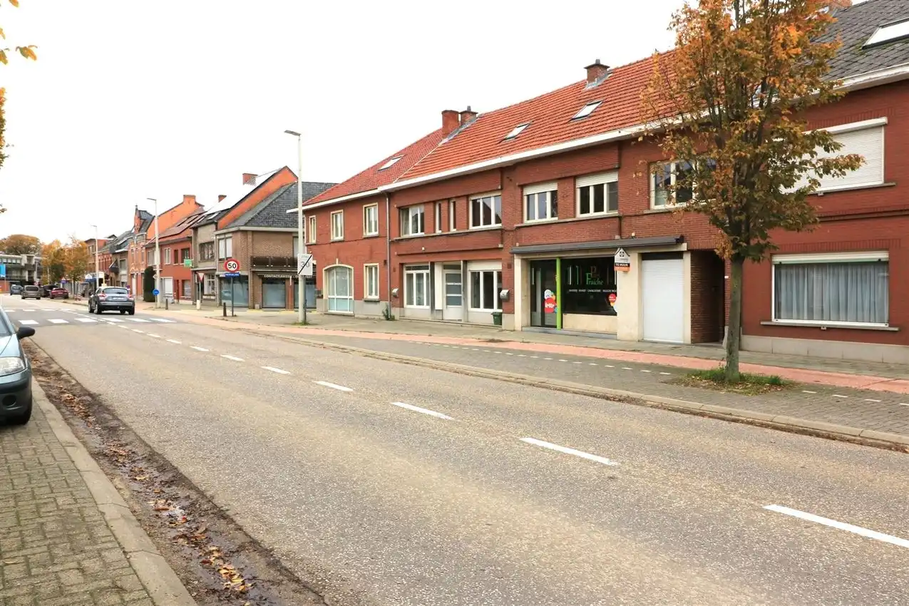 Winkelruimte en (huur)appartement met aparte ingang  foto 40