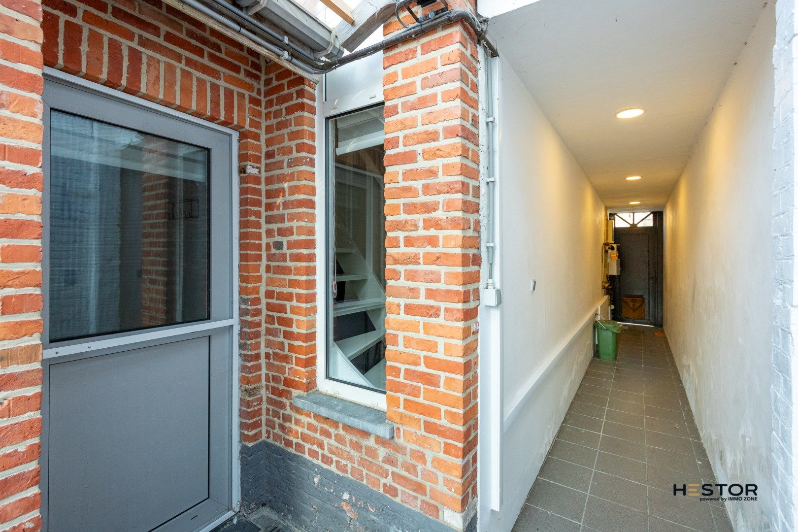 Gezellige rijwoning in het centrum van Hamme! foto 12