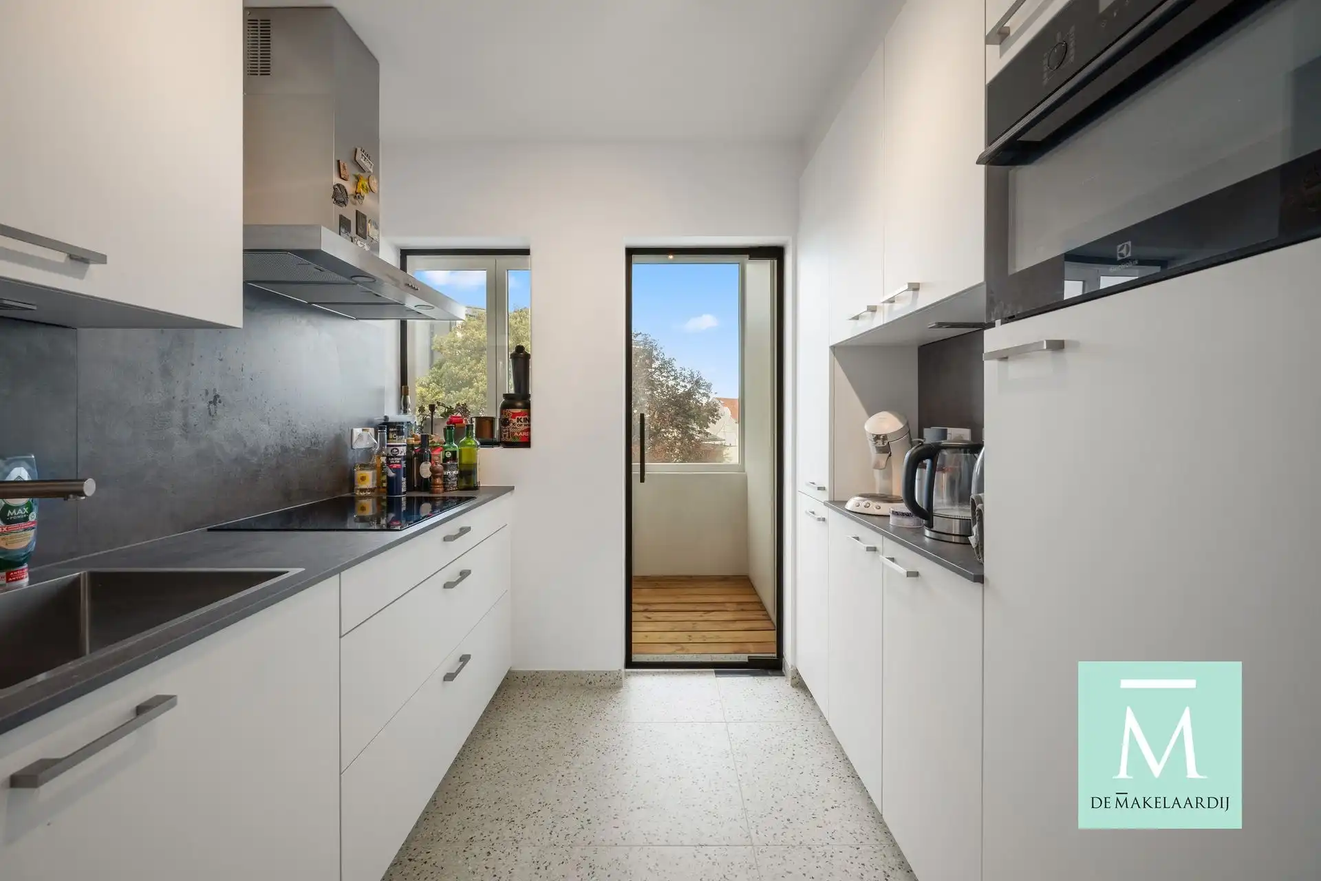 Gerenoveerd 2-slaapkamerappartement met winterterras in Mechelen! foto 9