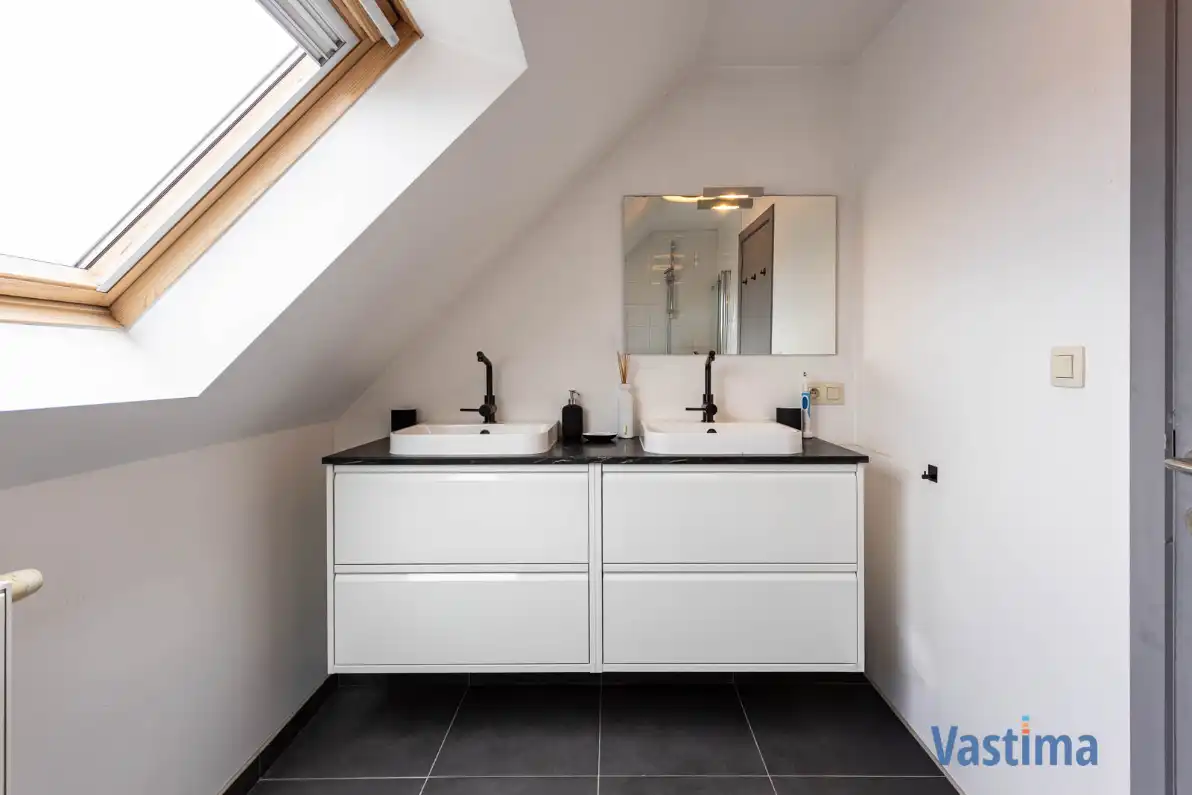 Duplex-appartement met dakterras en uniek uitzicht foto 12