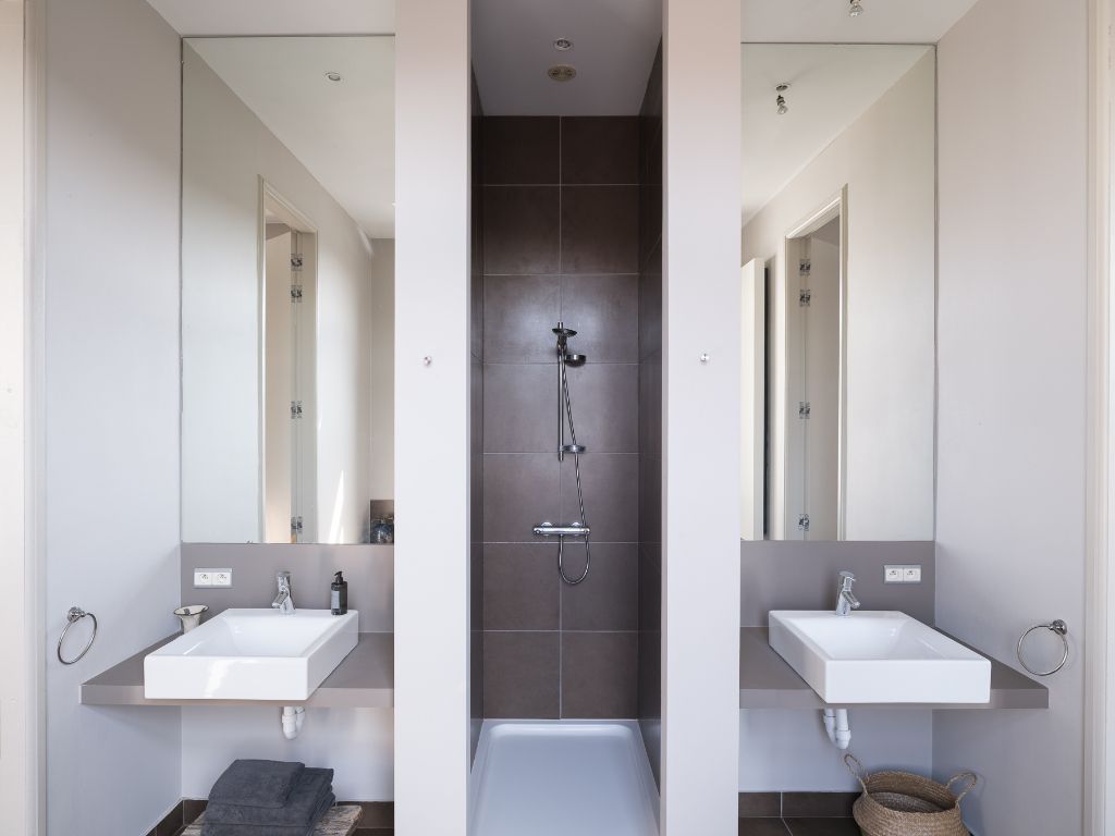 Omgeving Kouter – Grandeur, volume & toplocatie. Bijzonder ruim en karaktervol 3-slaapkamer appartement in het hart van Gent. foto 15