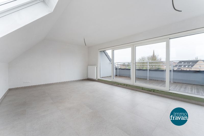 Appartement op 3de verdieping te koop foto 5