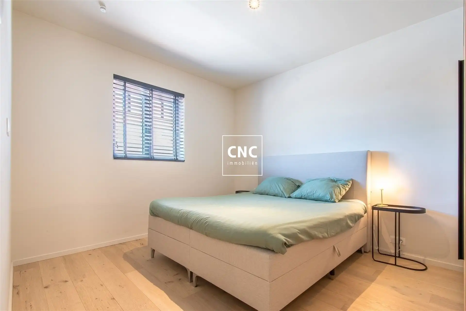 Stijlvol appartement met grote tuin op centrale ligging foto 13