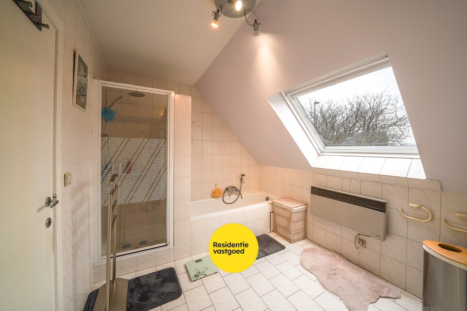 Alleenstaande woning in rustige woonwijk te Oostende (Stene) foto 19