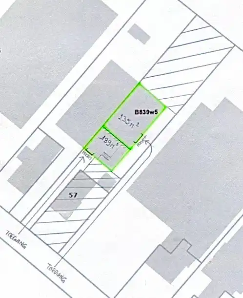 MAGAZIJN MET PLATFORM - 189 M² foto 7