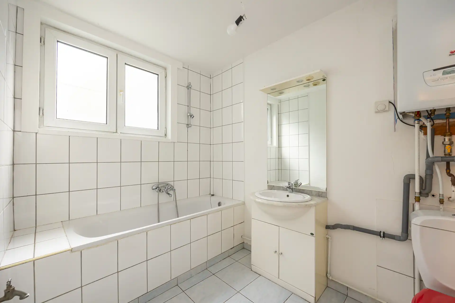 Handelsgelijkvloers op toplocatie in centrum foto 8