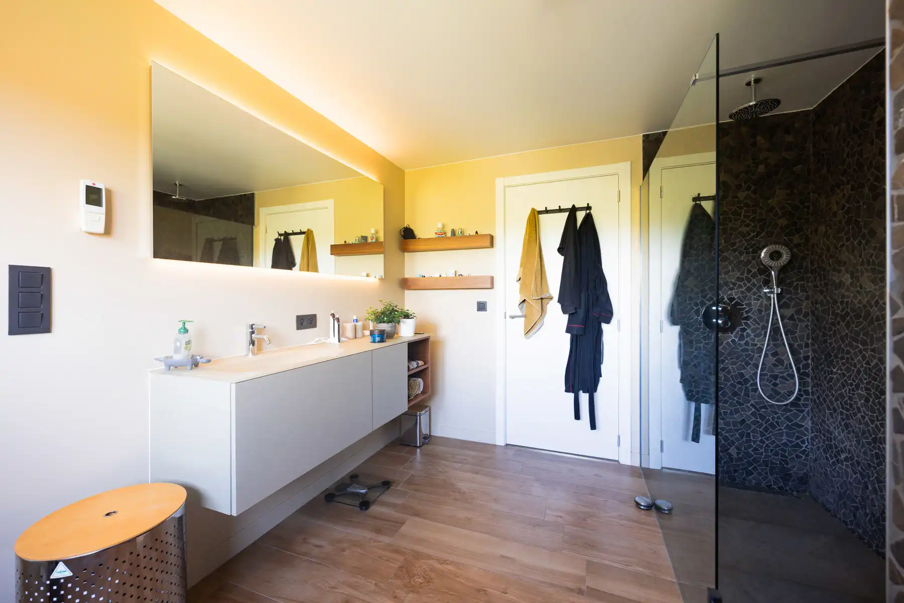 Recente en energiezuinige woning in een groene oase foto 16