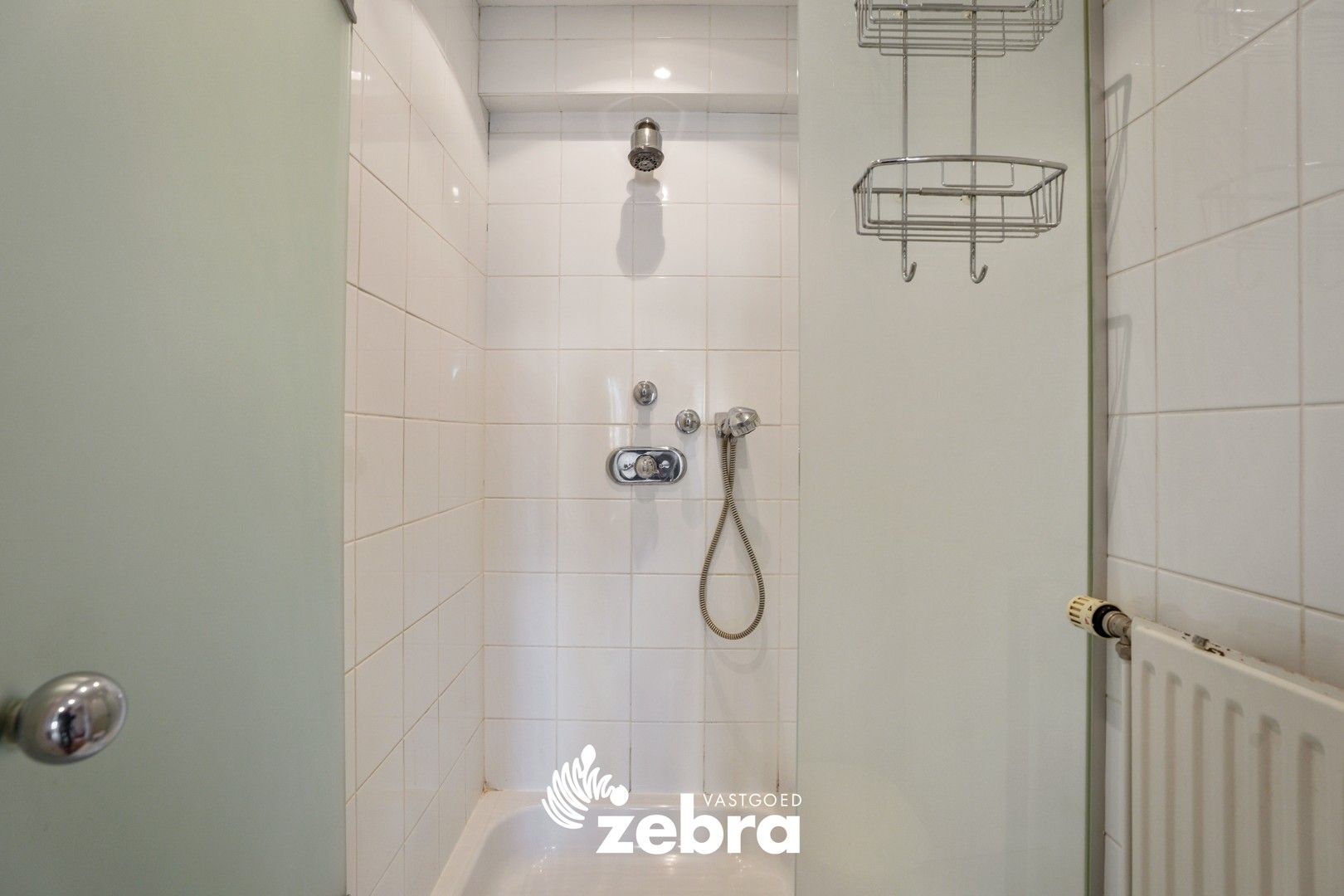 Instapklaar en lichtrijk appartement met 3 slaapkamers in het hart van Kortrijk, vlak bij de Grote Markt! foto 22