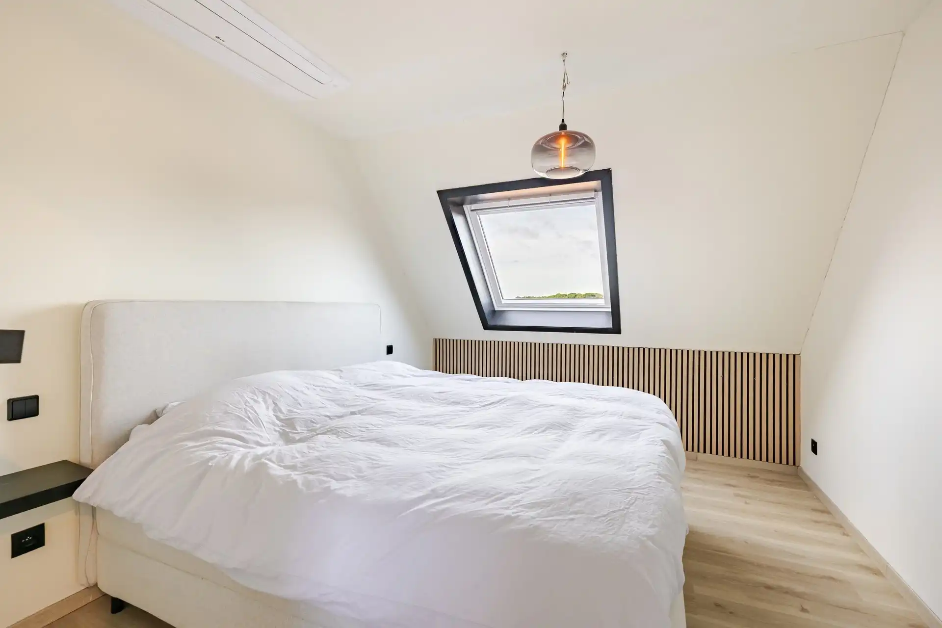 Prachtig gerenoveerd appartement in de dorpskern! foto 18