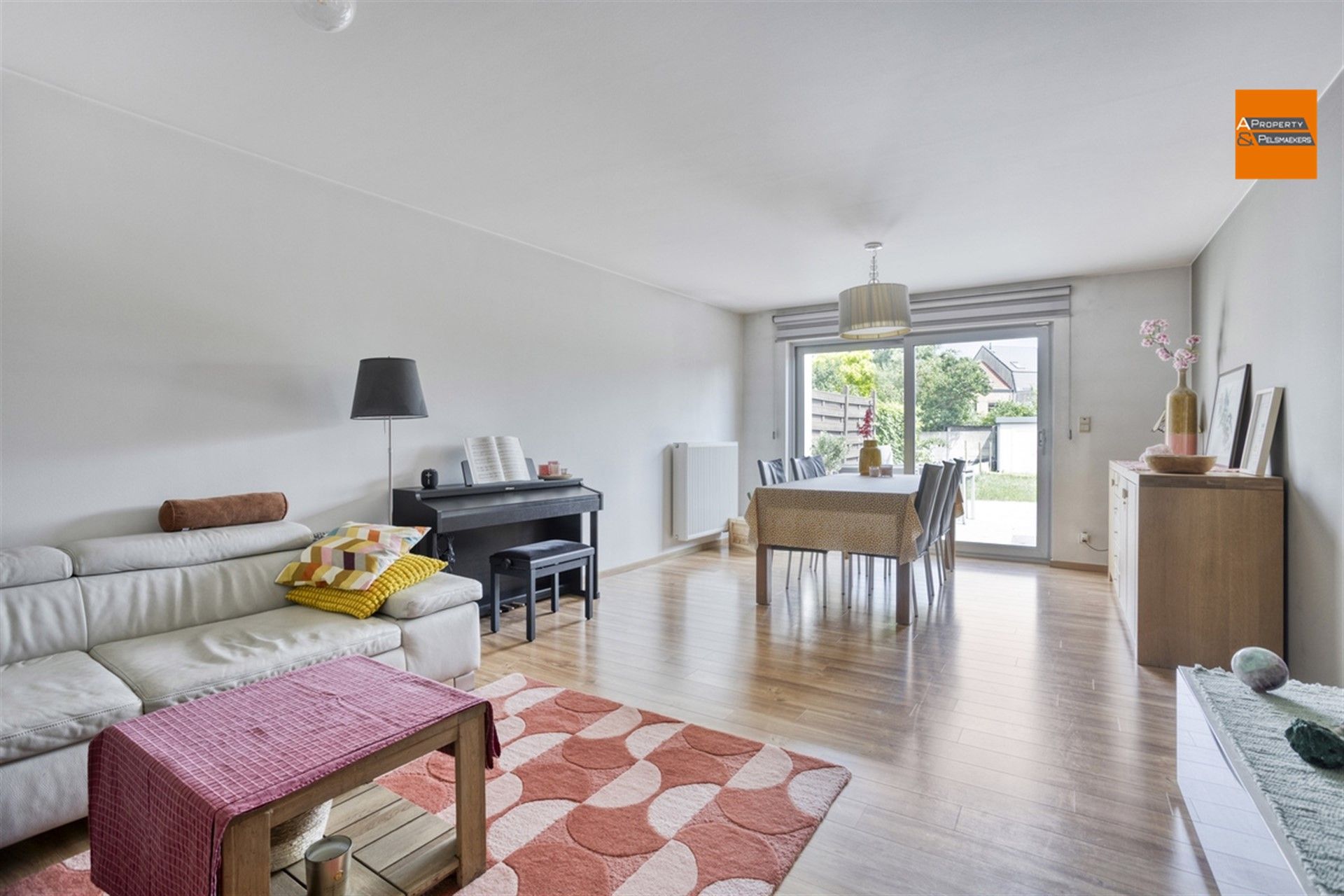 Huis  foto 3