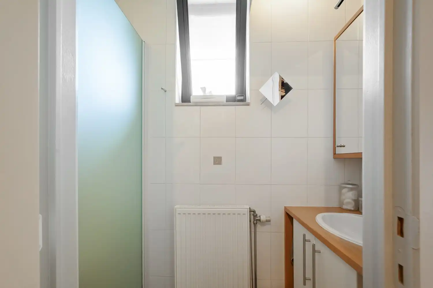 Ruime Villa met 6 slpkrs gelegen in een doodlopende straat foto 18