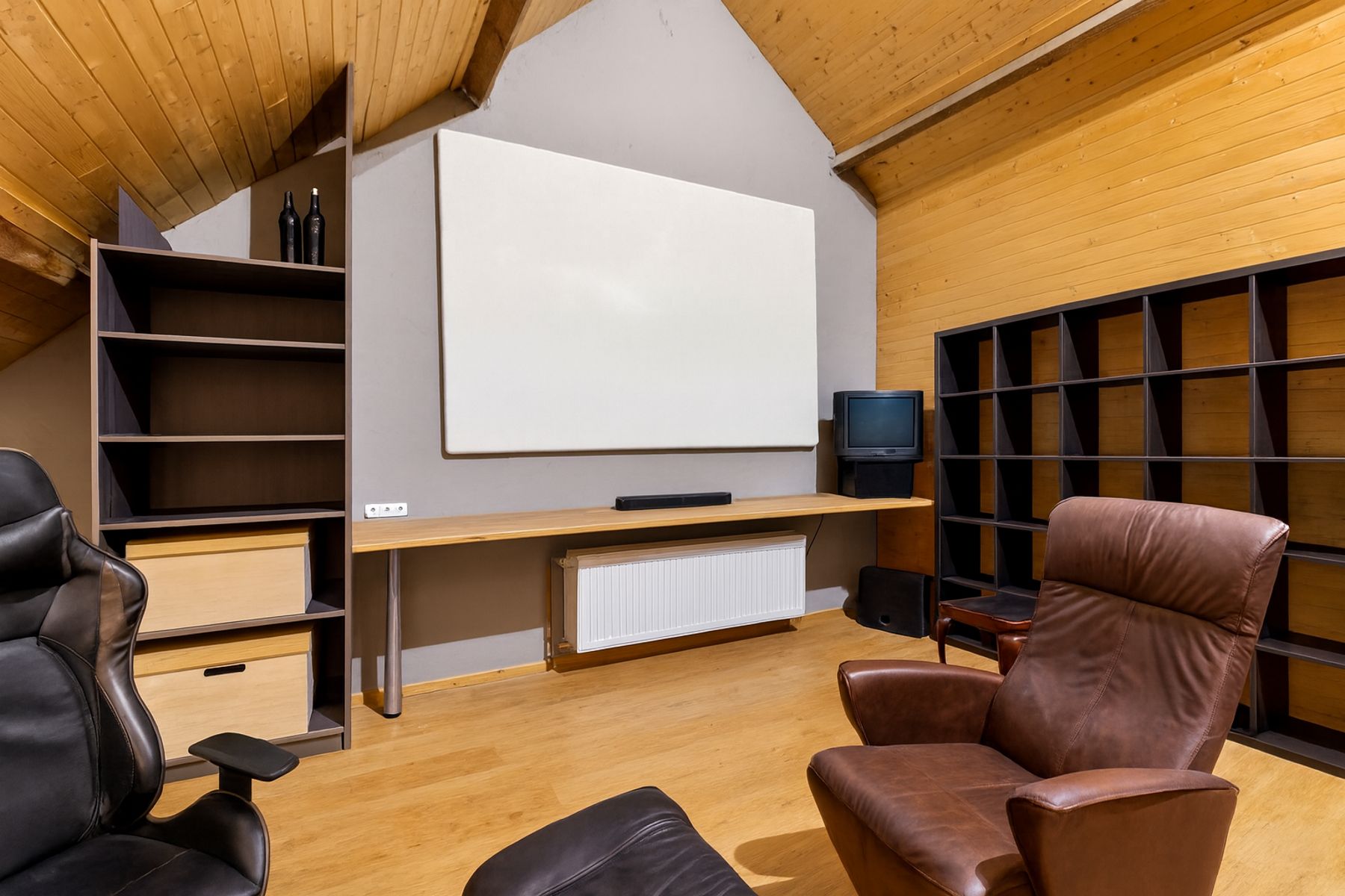 Ruime gezinswoning nabij de Spuikom in Oostende foto 19