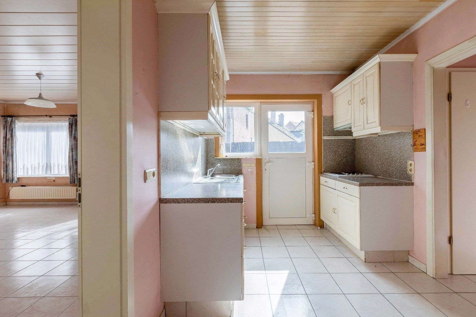 TOPPER ! Opbrengsteigendom met 2 appartementen en 2 garages  foto 21