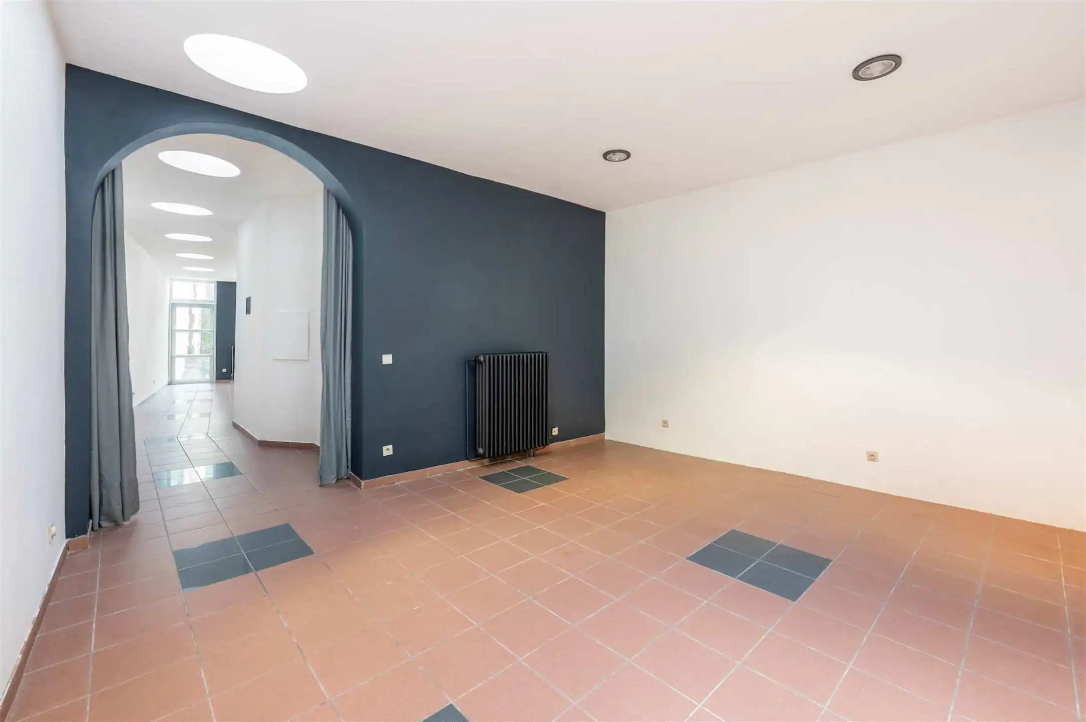 Herenhuis met zuidgerichte tuin en terras in het historisch centrum foto 27