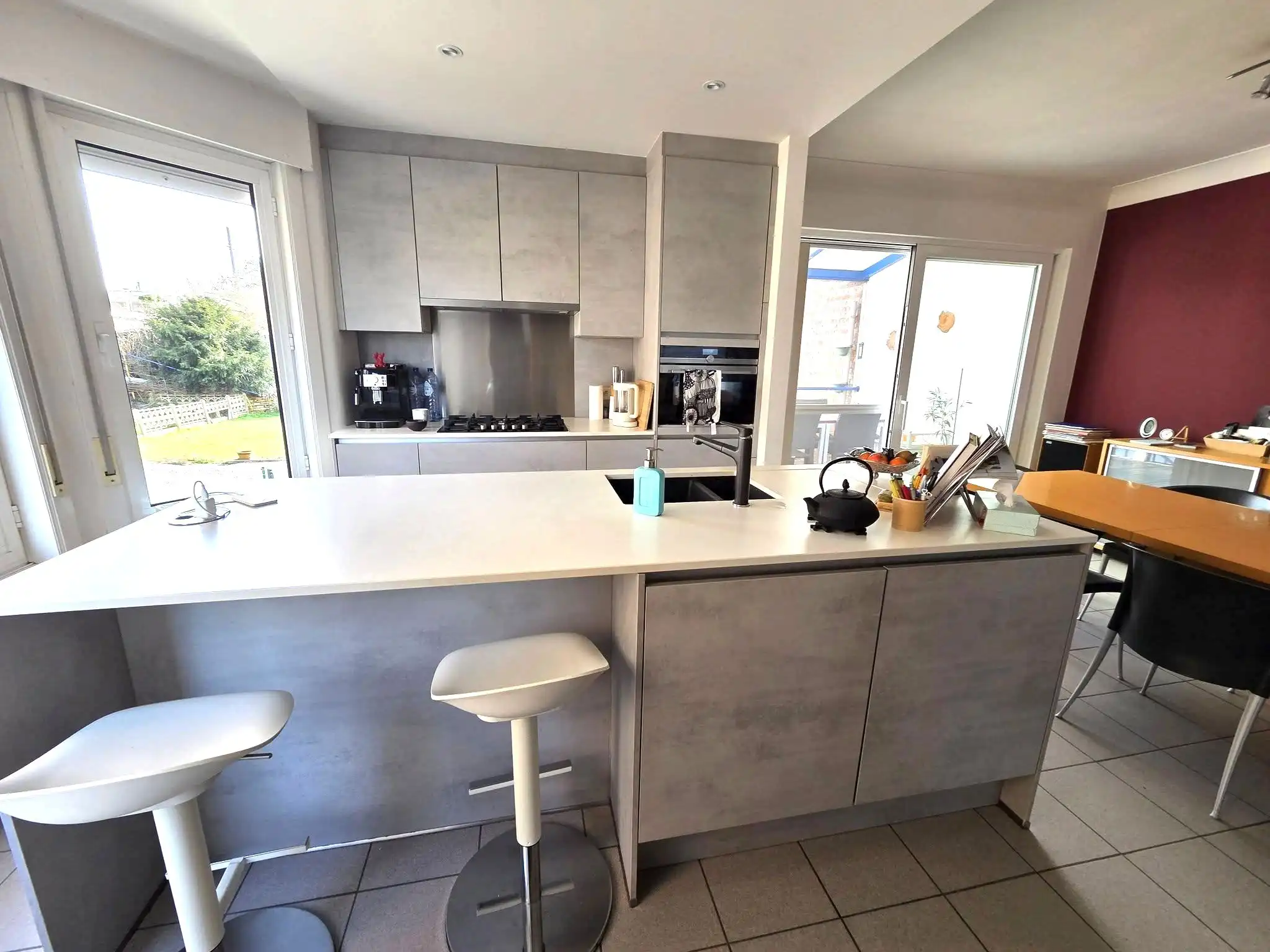 Ruime halfopen gezinswoning met 5 slaapkamers, grote tuin en garage in Eppegem foto 9