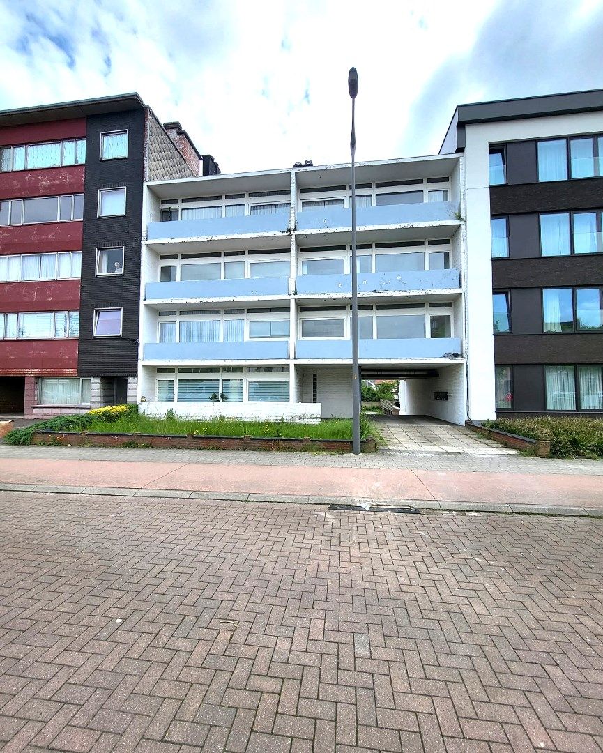 Hoofdfoto van de publicatie: Te renoveren appartement.