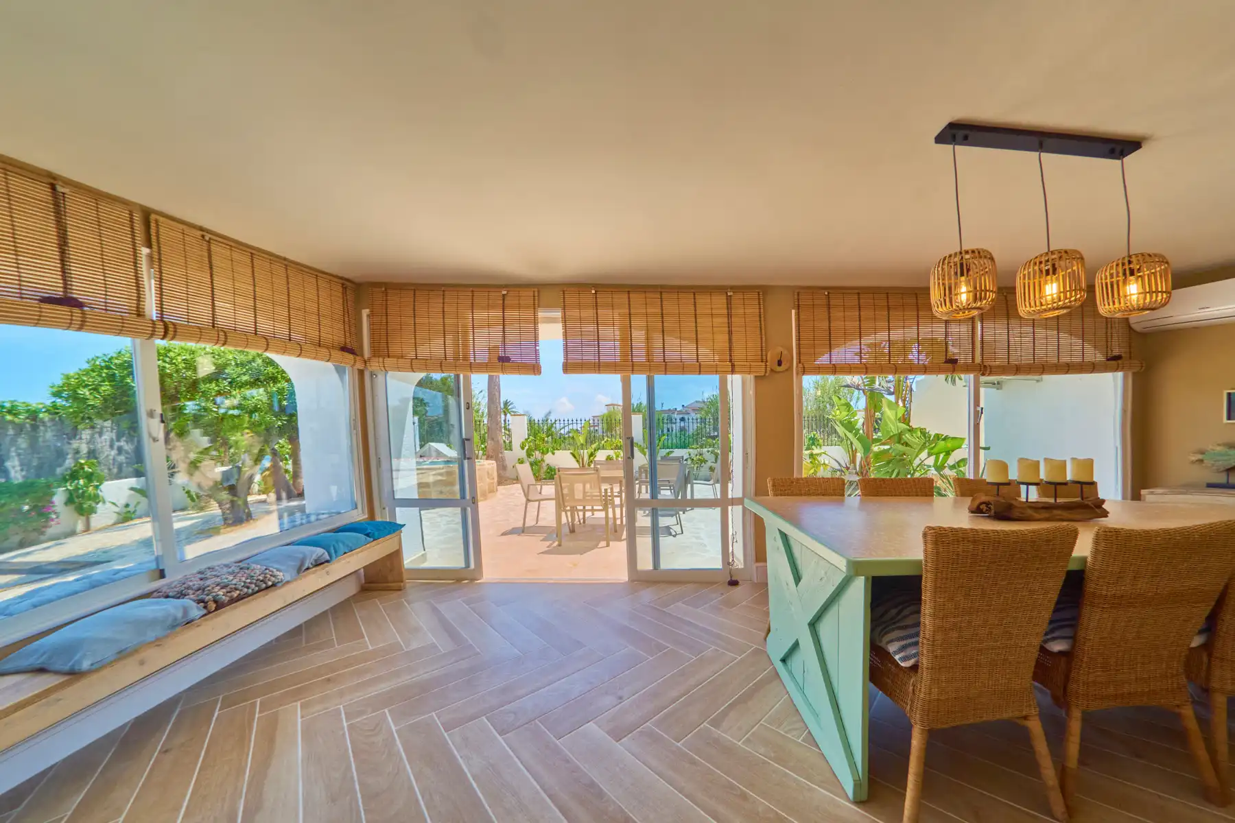 Unieke investeringsvilla met 11 slaapkamers in Jávea foto 7