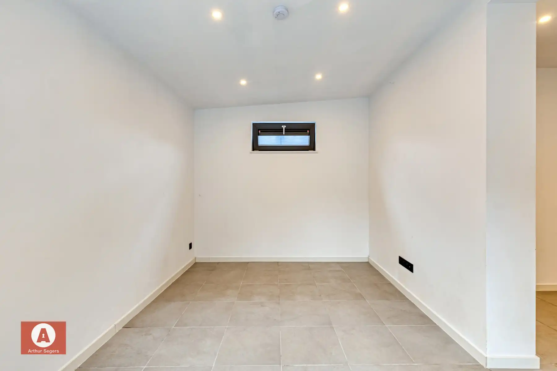 IN OPTIE - Energiezuinige & hedendaagse starters-woning met terras. foto 12